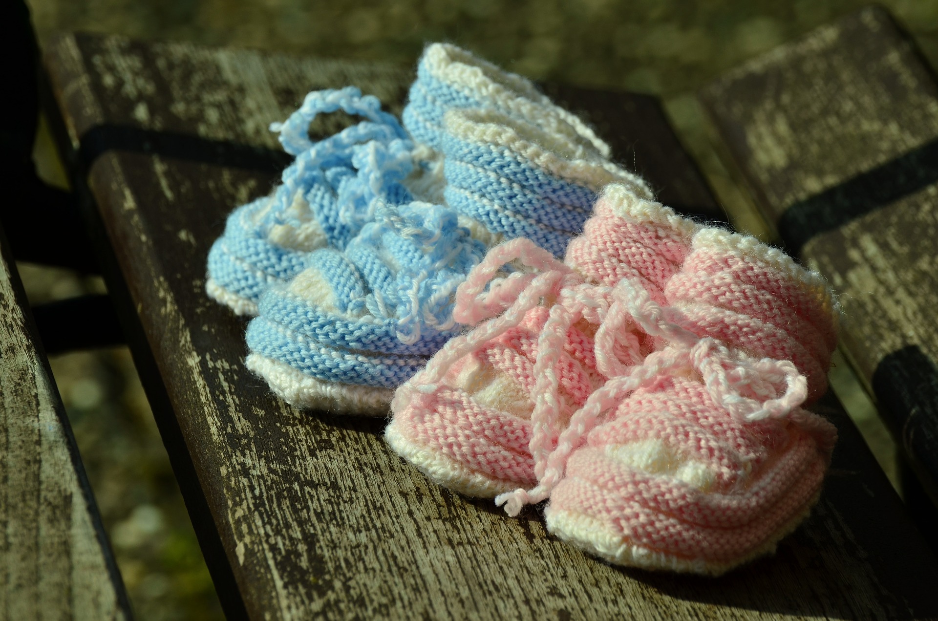 baby-shoes-1514007_1920